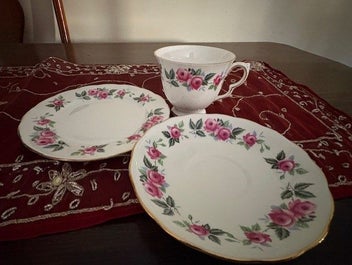 Listing 5 of 11 for Queen Anne, Ridgway Potteries Bone China Trio, pattern 8343, Charity Auction