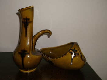 Listing 3 of 17 for Beswick Rare Weird Design 1950's Large Retro vase