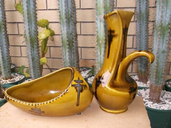 Listing 16 of 17 for Beswick Rare Weird Design 1950's Large Retro vase