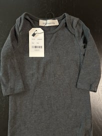 Listing 6 of 10 for 2 Long Night Gowns 0/3 months +