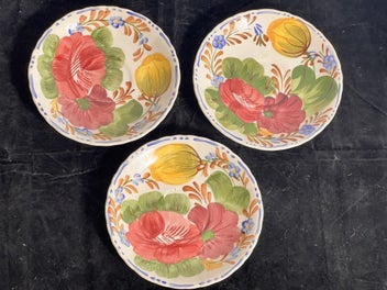 Listing 1 of 8 for SALE >> ‘Solian Ware’ Belle Fiore 521 saucers x 3