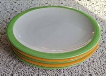 Listing 2 of 11 for Temuka green and orange banded dinner plates x 5