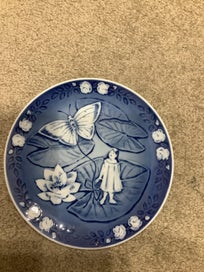 Listing 1 of 2 for Royal Copenhagen- Denmark - Thumbelina plate
