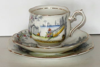 Listing 1 of 1 for ***ROYAL ALBERT TRIO "ROSEDALE"***