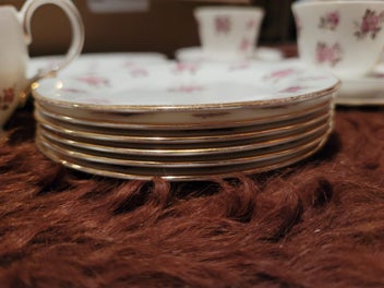 Listing 4 of 6 for QUEEN ANNE Bone China Tea Service Rose Chintz