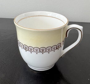 Listing 5 of 11 for Vintage Colclough Espresso cup & saucer