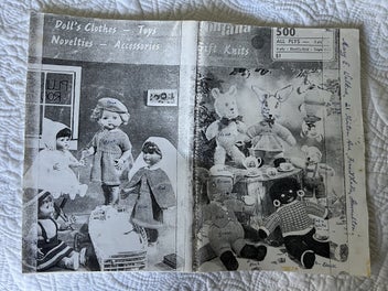 Listing 4 of 4 for KNITTED & CROCHET TOYS, DOLL CLOTHES & GIFTS