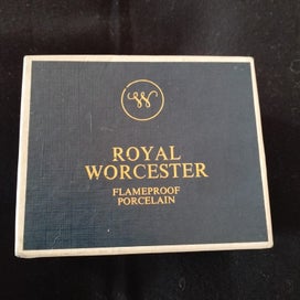 Listing 7 of 7 for F) PAIR ROYAL WORCESTER ENGLAND PORCELAIN EGG CODDLERS - ‘JUNE GARLAND”