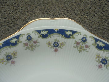Listing 2 of 4 for English china serving plate - Coniston - Paragon China