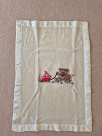Listing 2 of 3 for Baby Pram/Crib blanket with exquisite applique