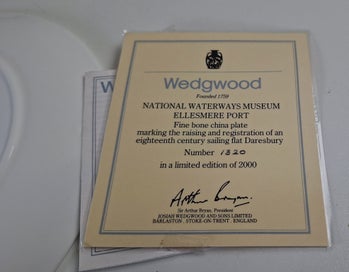 Listing 10 of 10 for +++ WEDGWOOD "DARESBURY" LTD. EDITION 1320/2000 COMMERATIVE PLATE +++