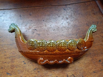Listing 4 of 5 for VINTAGE WADE Porcelain Irish VIKING Ship Trough Vase