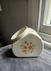 Listing 4 of 11 for Titian Biscuit Jar