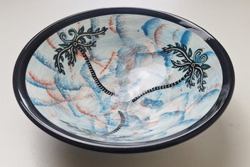 Listing 2 of 11 for +++ STRIKING "JENGHIS " POTTERY BOWL +++