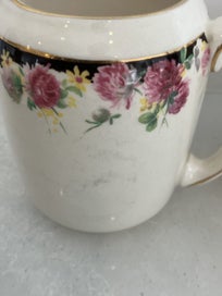 Listing 10 of 20 for Royal Doulton part tea set - Clover design 1940s
