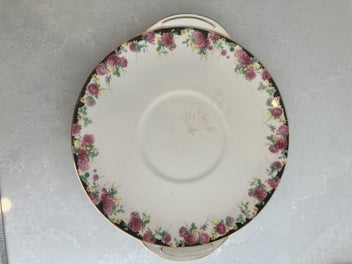 Listing 18 of 20 for Royal Doulton part tea set - Clover design 1940s