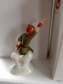 Listing 3 of 7 for VINTAGE WADE Glazed Porcelain Boxed Figurine of PETER PAN