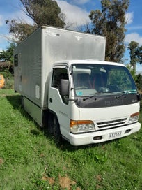Isuzu Elf 1995 House Truck