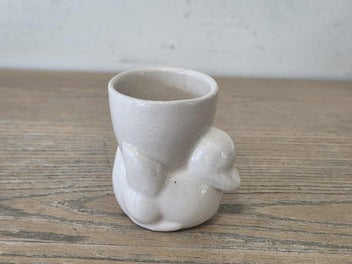 Listing 4 of 7 for Early Crown Lynn White Duck Egg Cup