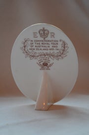 Listing 2 of 2 for Queen Elizabeth II Coronation portrait Tuscan plaque