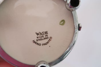 Listing 4 of 4 for ***GORGEOUS VINTAGE WADE LIDDED POT IN STAND BALL FEET***