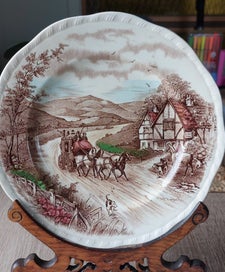 Listing 1 of 2 for Devonshire Road Alfred Meakin Plate