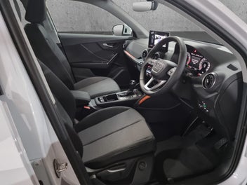 Audi Q2 2025 photo 3