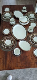 Listing 5 of 6 for Noritake dinner set