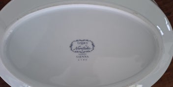 Listing 6 of 6 for Noritake dinner set
