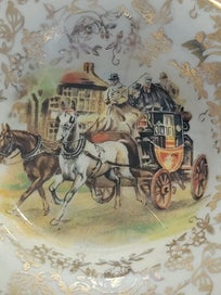 Listing 2 of 9 for H&K Tunstall Horse-drawn Carriage Pin / Trinket Dish