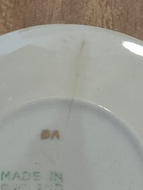 Listing 4 of 9 for H&K Tunstall Horse-drawn Carriage Pin / Trinket Dish