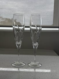 Listing 2 of 3 for Royal Doulton Champagne flutes - Pair