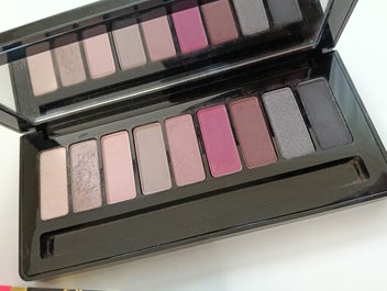 Listing 2 of 4 for MAC eyeshadow 9 palette and lipstick drawer