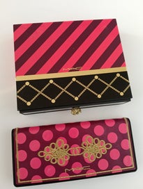 Listing 3 of 4 for MAC eyeshadow 9 palette and lipstick drawer