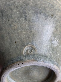 Listing 3 of 4 for NZ POTTERY Doreen Blumhardt bowl