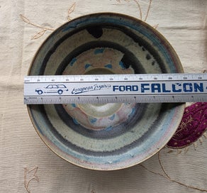 Listing 4 of 4 for NZ POTTERY Doreen Blumhardt bowl