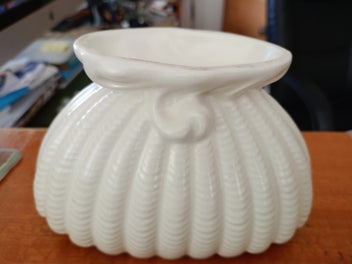 Listing 5 of 5 for Fabulously Midcentury SylvaC White Oyster SHELL Vase
