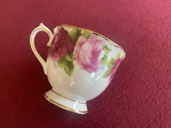 Listing 4 of 8 for Vintage Royal Albert Tea Set 17pc Old English Rose