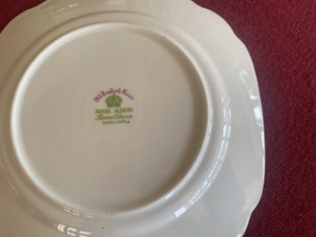 Listing 6 of 8 for Vintage Royal Albert Tea Set 17pc Old English Rose