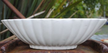 Listing 1 of 6 for Unicorn England Pottery - White mantle shaped vase for a posy of flowers