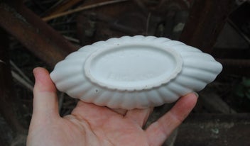 Listing 3 of 6 for Unicorn England Pottery - White mantle shaped vase for a posy of flowers