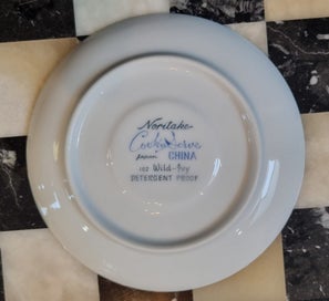 Listing 6 of 6 for Noritake Wild Ivy Set