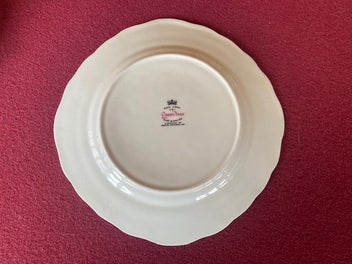 Listing 7 of 7 for Vintage Queen Anne White Red Roses Gold Trim Tea Cup Saucer and Plate