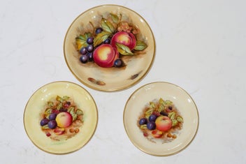 Listing 1 of 2 for ***FABULOUS AYNSLEY ORCHARD GOLD DISHES SIGNED D JONES***
