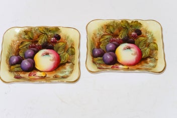 Listing 1 of 3 for ***BEAUTIFUL AYNSLEY ORCHARD GOLD DISHES SIGNED D JONES***