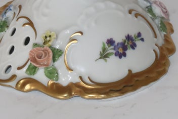 Listing 2 of 4 for ***STRIKING GERMAN LINDNER PORCELAIN FLOWER CANDLESTICK***