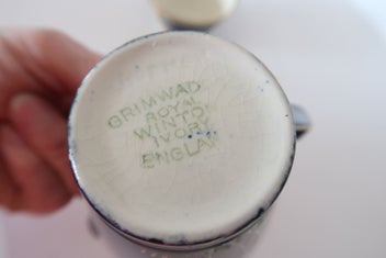 Listing 2 of 2 for ***VINTAGE ROYAL WINTON JUG & SUGARBOWL***