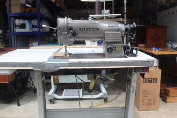 Listing 2 of 3 for SEIKO WALKING FOOT COMPOUND FEED HEAVIER DUTY LEATHER MACHINE PRICE REDUCED