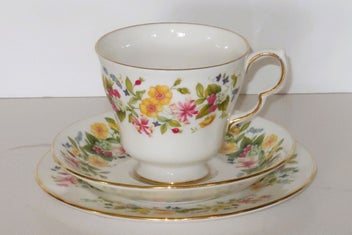 Listing 1 of 3 for ***BEAUTIFUL FLORAL TRIO "HEDGEROW"***