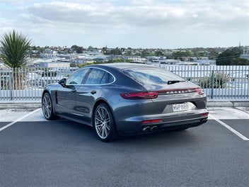 Porsche Panamera 2017 photo 4